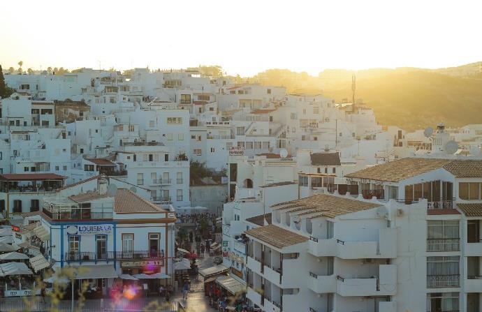 Wednesday, Oct 28 – Algarve (B)