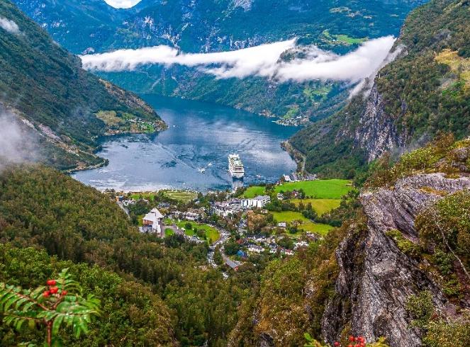 Monday, June 21 – Ålesund, Norway (B, L, D)
