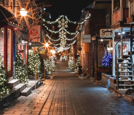 Luxury Christmas Markets of Old Quebec at Fairmont Le Chateau Frontenac ~ November 27 - 30, 2026 (4 Days) — photo 1
