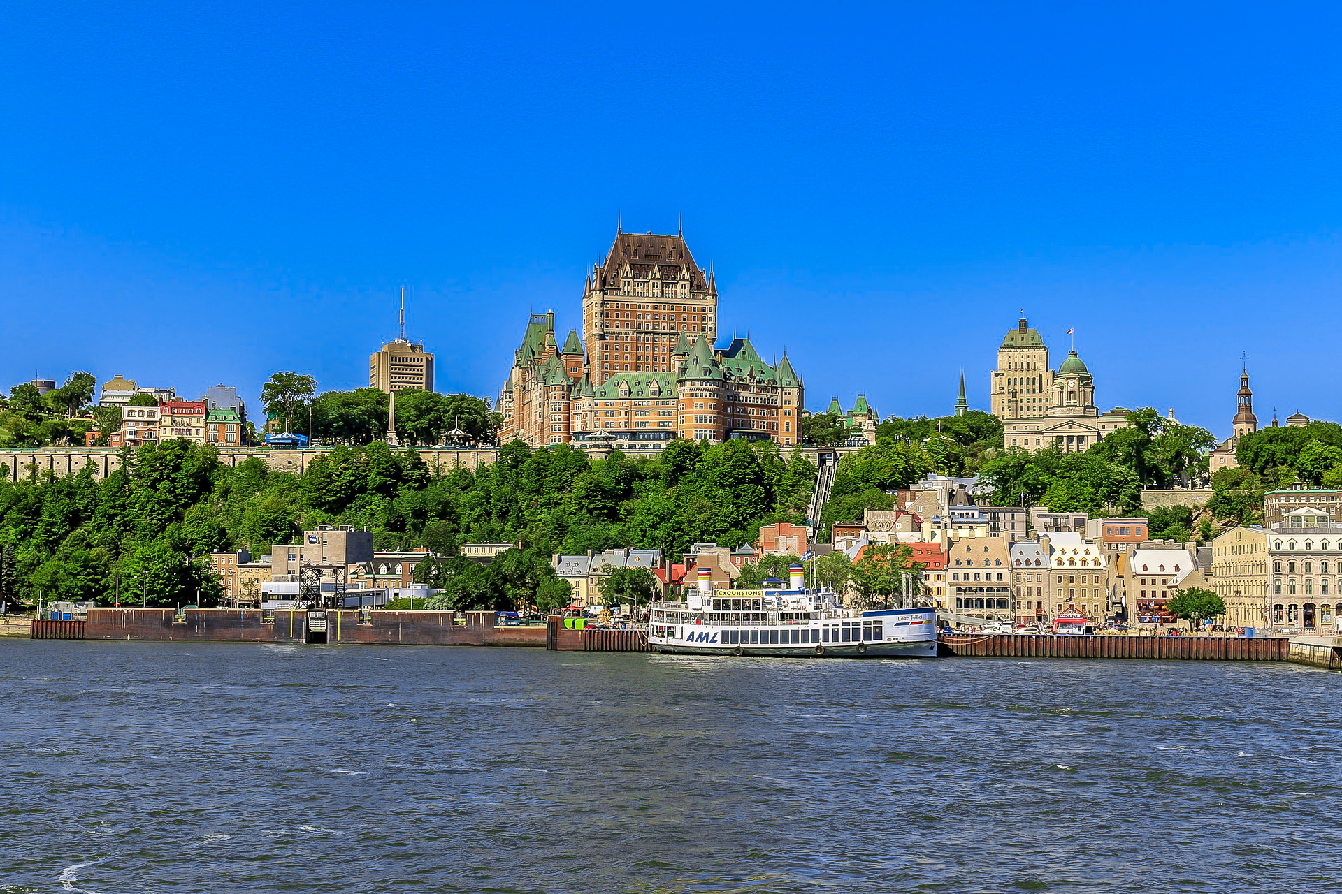 Tulips, Niagara Falls & Thousand Islands - May 10 - 20, 2027 (11 Days)  — photo 2
